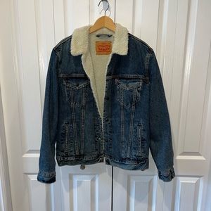 Levi Sherpa Jacket